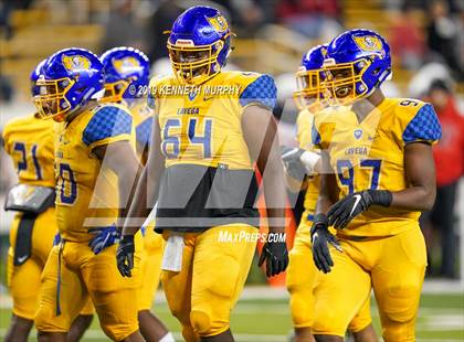 Thumbnail 2 in La Vega vs Argyle (UIL 4A Quarterfinal Playoff) photogallery.