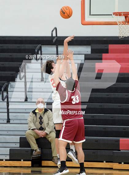 Thumbnail 1 in Mission Viejo vs. Woodrow Wilson (Tustin Holiday Classic) photogallery.