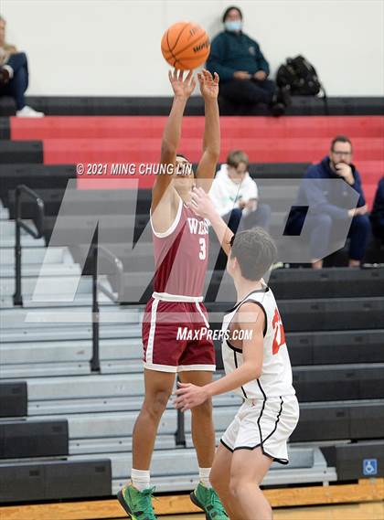 Thumbnail 2 in Mission Viejo vs. Woodrow Wilson (Tustin Holiday Classic) photogallery.