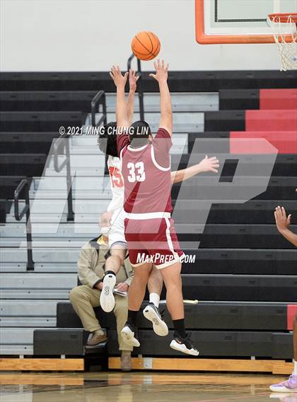 Thumbnail 1 in Mission Viejo vs. Woodrow Wilson (Tustin Holiday Classic) photogallery.