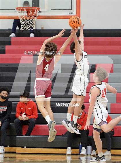 Thumbnail 3 in Mission Viejo vs. Woodrow Wilson (Tustin Holiday Classic) photogallery.