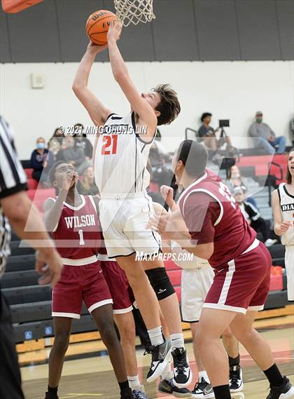 Thumbnail 2 in Mission Viejo vs. Woodrow Wilson (Tustin Holiday Classic) photogallery.