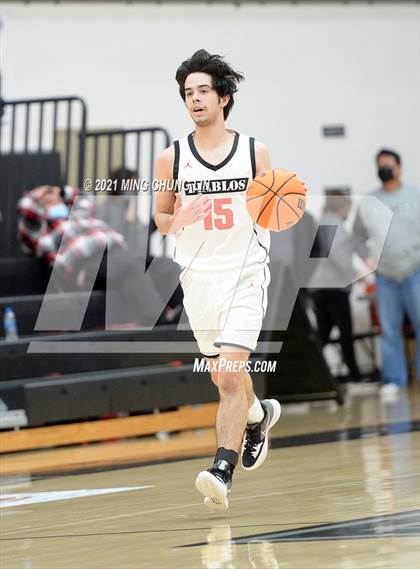 Thumbnail 1 in Mission Viejo vs. Woodrow Wilson (Tustin Holiday Classic) photogallery.
