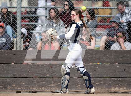 Thumbnail 3 in Pleasant Grove vs. Roseville photogallery.