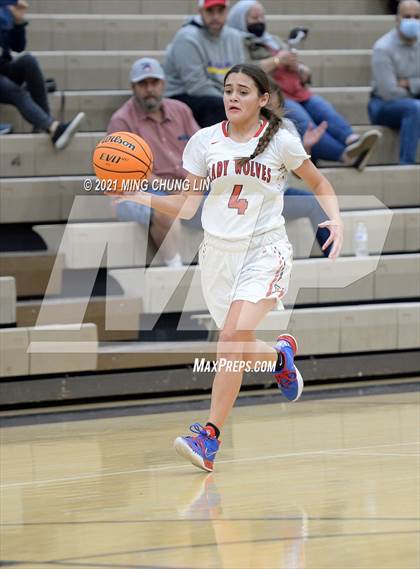 Thumbnail 2 in Portola vs. King (Tom Riach Tournament) photogallery.
