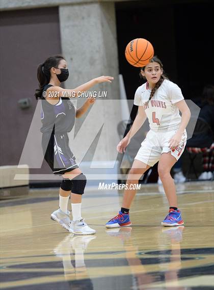 Thumbnail 2 in Portola vs. King (Tom Riach Tournament) photogallery.