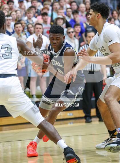 Thumbnail 3 in Raymore-Peculiar vs Lee's Summit West (MSHSAA District Championship) photogallery.