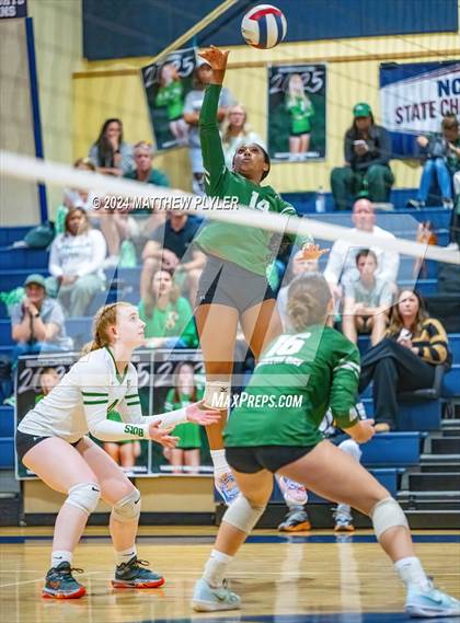 Thumbnail 2 in Charlotte Country Day School vs North Raleigh Christian Academy (NCISAA 4A Final) photogallery.