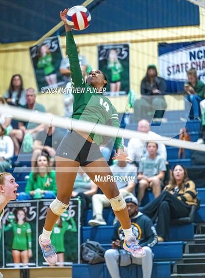 Thumbnail 2 in Charlotte Country Day School vs North Raleigh Christian Academy (NCISAA 4A Final) photogallery.