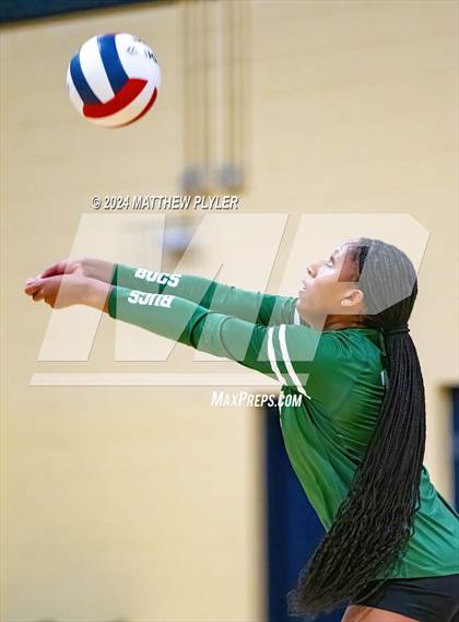 Thumbnail 3 in Charlotte Country Day School vs North Raleigh Christian Academy (NCISAA 4A Final) photogallery.
