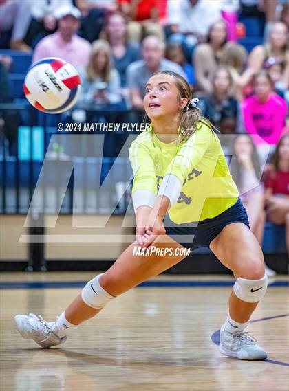 Thumbnail 1 in Charlotte Country Day School vs North Raleigh Christian Academy (NCISAA 4A Final) photogallery.