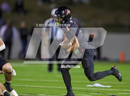 Thumbnail 3 in Forney @ Aledo (UIL 5A DI Semifinal) photogallery.