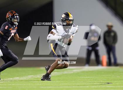 Thumbnail 3 in Forney @ Aledo (UIL 5A DI Semifinal) photogallery.