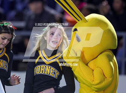 Thumbnail 3 in Forney @ Aledo (UIL 5A DI Semifinal) photogallery.