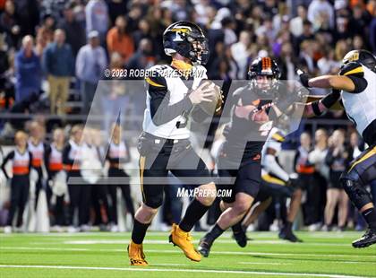Thumbnail 3 in Forney @ Aledo (UIL 5A DI Semifinal) photogallery.