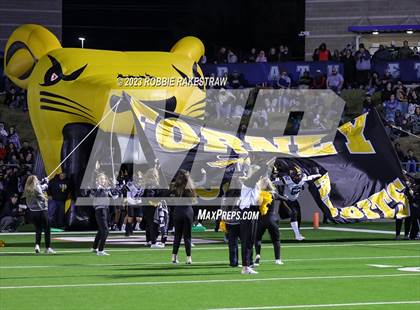 Thumbnail 1 in Forney @ Aledo (UIL 5A DI Semifinal) photogallery.