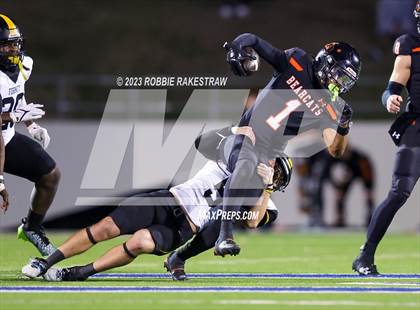 Thumbnail 2 in Forney @ Aledo (UIL 5A DI Semifinal) photogallery.