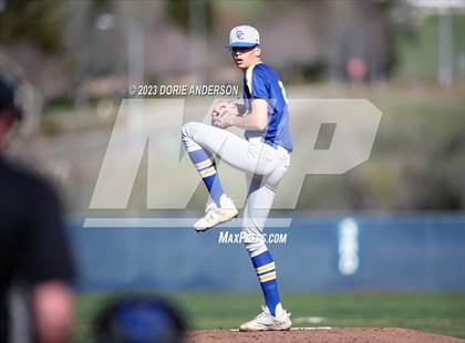 Thumbnail 3 in Del Campo @ Vista del Lago photogallery.