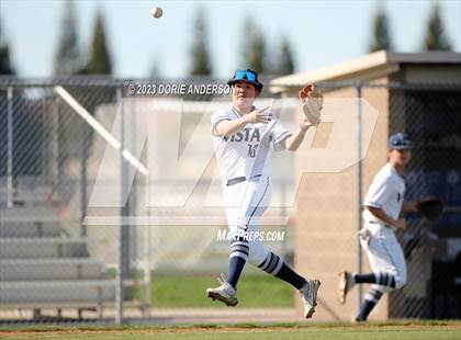 Thumbnail 2 in Del Campo @ Vista del Lago photogallery.