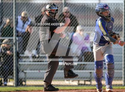 Thumbnail 1 in Del Campo @ Vista del Lago photogallery.