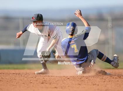 Thumbnail 1 in Del Campo @ Vista del Lago photogallery.