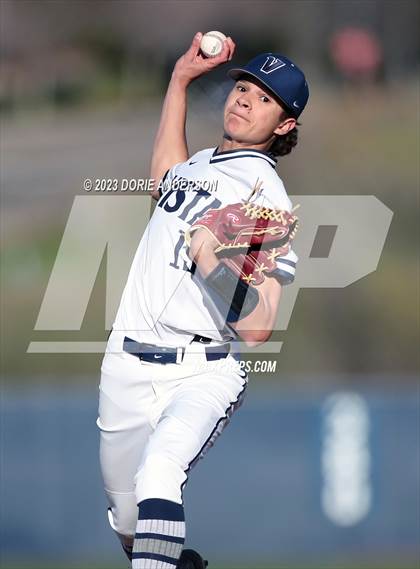 Thumbnail 1 in Del Campo @ Vista del Lago photogallery.