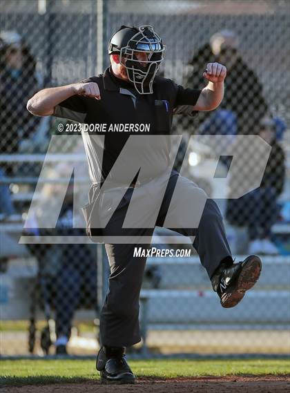 Thumbnail 1 in Del Campo @ Vista del Lago photogallery.