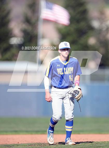 Thumbnail 2 in Del Campo @ Vista del Lago photogallery.