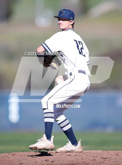 Thumbnail 3 in Del Campo @ Vista del Lago photogallery.