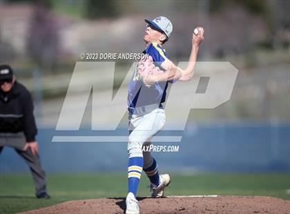 Thumbnail 1 in Del Campo @ Vista del Lago photogallery.
