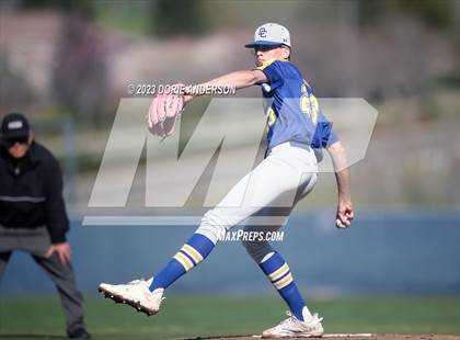 Thumbnail 2 in Del Campo @ Vista del Lago photogallery.