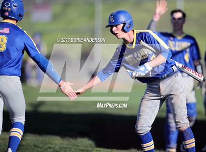 Thumbnail 2 in Del Campo @ Vista del Lago photogallery.