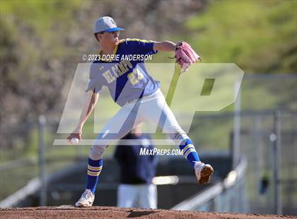 Thumbnail 3 in Del Campo @ Vista del Lago photogallery.