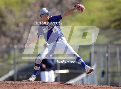 Thumbnail 2 in Del Campo @ Vista del Lago photogallery.