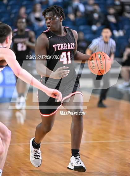 Thumbnail 2 in Mt. Spokane vs. Mountlake Terrace (WIAA 3A Round 2 State Playoff) photogallery.