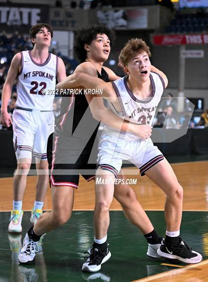 Thumbnail 3 in Mt. Spokane vs. Mountlake Terrace (WIAA 3A Round 2 State Playoff) photogallery.