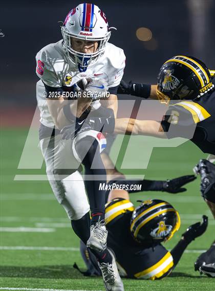 Thumbnail 2 in St. Ignatius vs Ventura (CIF Div 3AA Final) photogallery.
