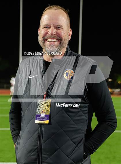 Thumbnail 2 in St. Ignatius vs Ventura (CIF Div 3AA Final) photogallery.