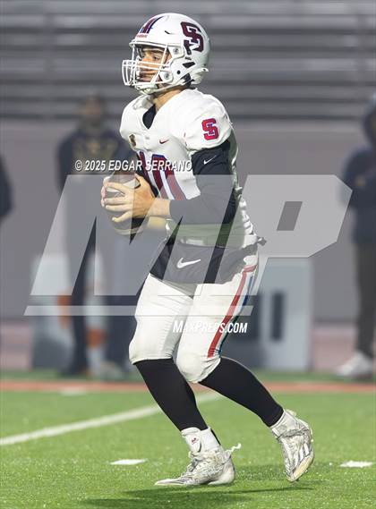 Thumbnail 3 in St. Ignatius vs Ventura (CIF Div 3AA Final) photogallery.