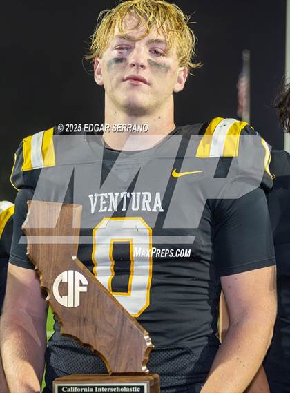 Thumbnail 3 in St. Ignatius vs Ventura (CIF Div 3AA Final) photogallery.