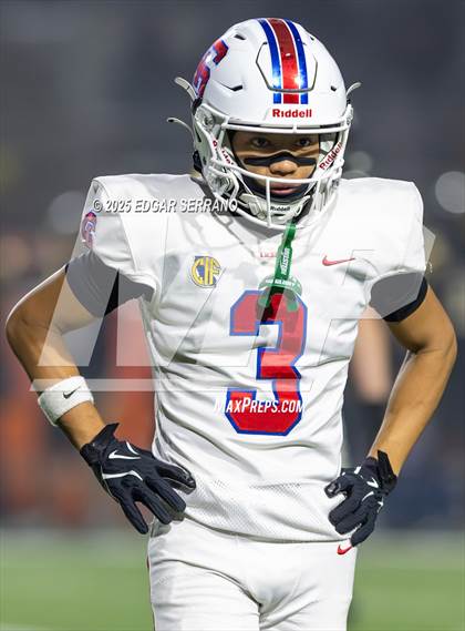 Thumbnail 2 in St. Ignatius vs Ventura (CIF Div 3AA Final) photogallery.