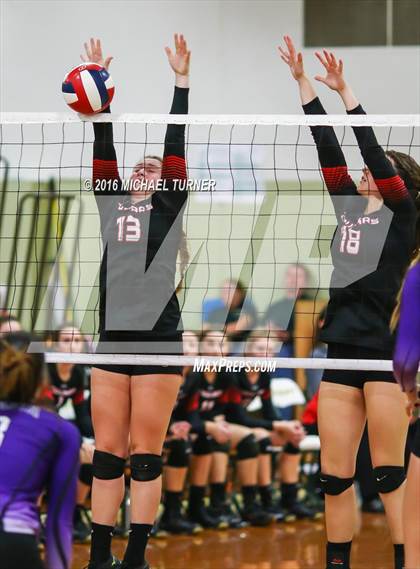 Thumbnail 1 in Foothill vs. Shasta (CIF-NS Final) photogallery.