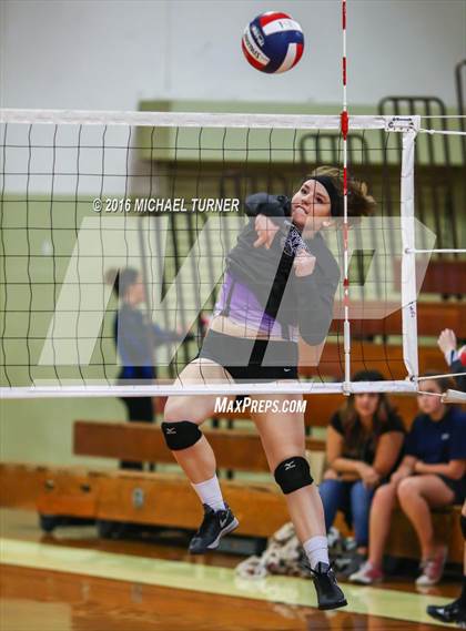 Thumbnail 3 in Foothill vs. Shasta (CIF-NS Final) photogallery.