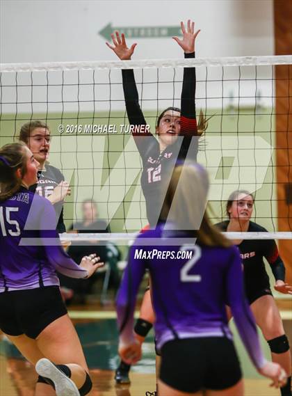 Thumbnail 3 in Foothill vs. Shasta (CIF-NS Final) photogallery.