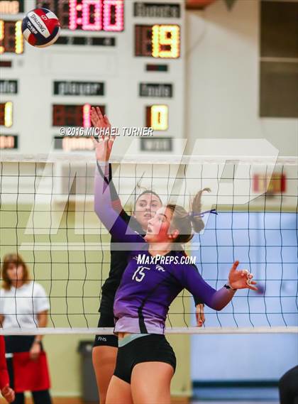 Thumbnail 3 in Foothill vs. Shasta (CIF-NS Final) photogallery.