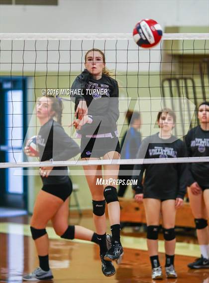Thumbnail 3 in Foothill vs. Shasta (CIF-NS Final) photogallery.