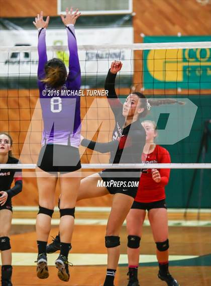 Thumbnail 1 in Foothill vs. Shasta (CIF-NS Final) photogallery.