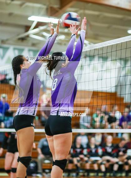 Thumbnail 1 in Foothill vs. Shasta (CIF-NS Final) photogallery.