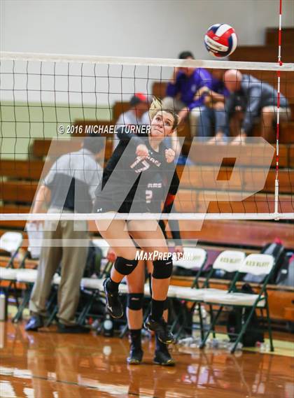 Thumbnail 2 in Foothill vs. Shasta (CIF-NS Final) photogallery.