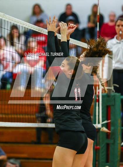 Thumbnail 1 in Foothill vs. Shasta (CIF-NS Final) photogallery.